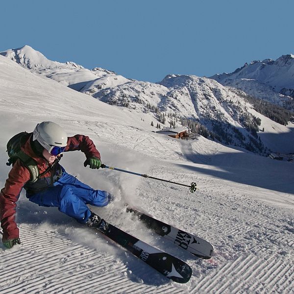 winter-im-lechtal-skifahren-am-ski-arlberg-5
